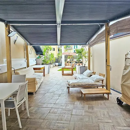 Casa Blanca - Terrace Lounge