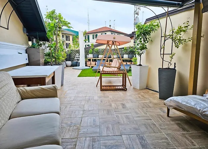 Casa Blanca - Terrace Lounge شقة لووِنو