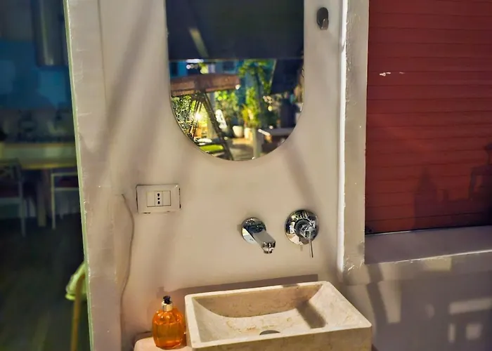 Casa Blanca - Terrace Lounge * Luino