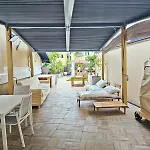 Casa Blanca - Terrace Lounge
