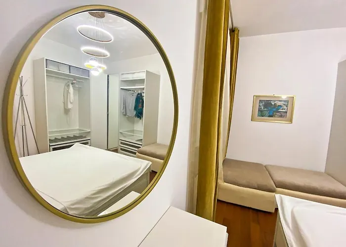 Casa Blanca - Terrace Lounge * Luino